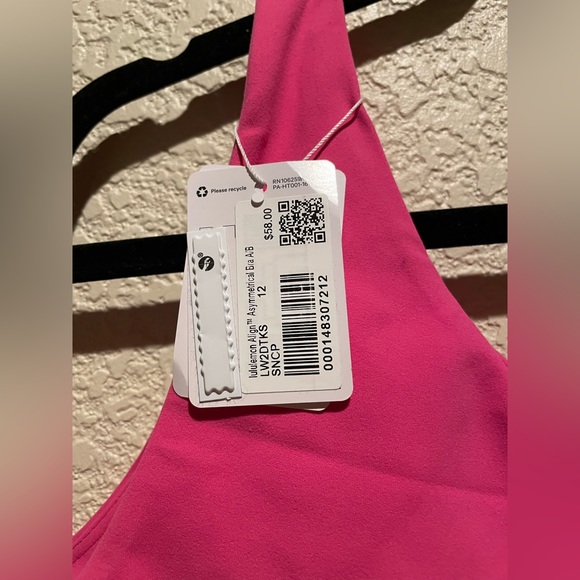 NWT Lululemon Align Asymmetrical Sports Bra  Sonic Pink Color Size 12 A/B - Picture 7 of 9